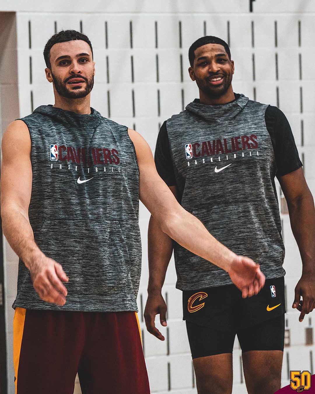 高天意：跟去年相比没那么遗憾；有些比赛没拿下就是没做到位（高天意：相比去年遗憾少了；有些比赛没赢是我们没做到位）