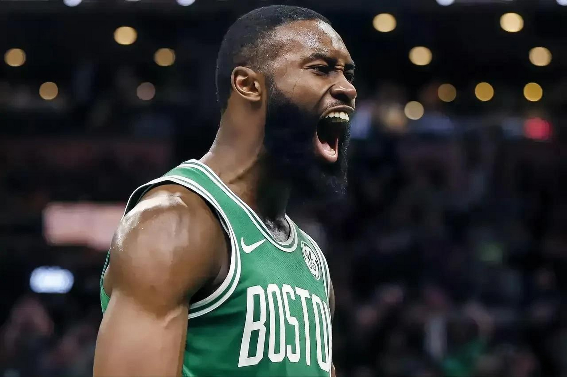 球迷：这球踢得跟动画一样（球迷直呼：这球像动画片一样）